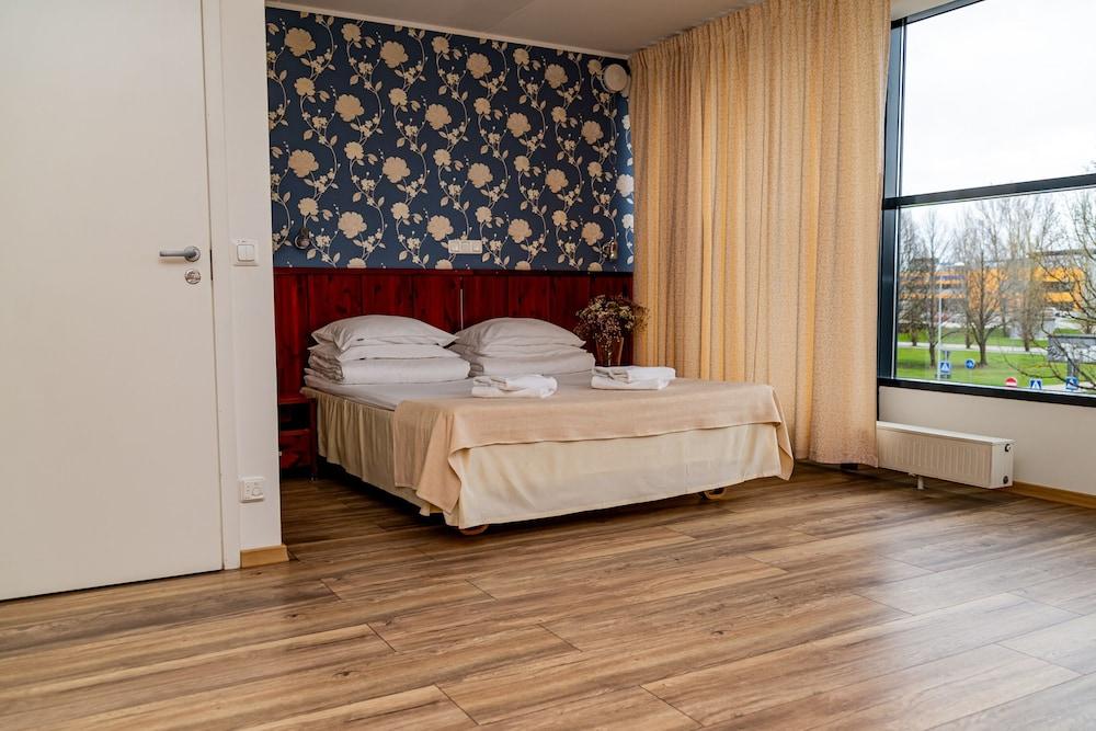 Hotell Tammsaare Parnu Ngoại thất bức ảnh